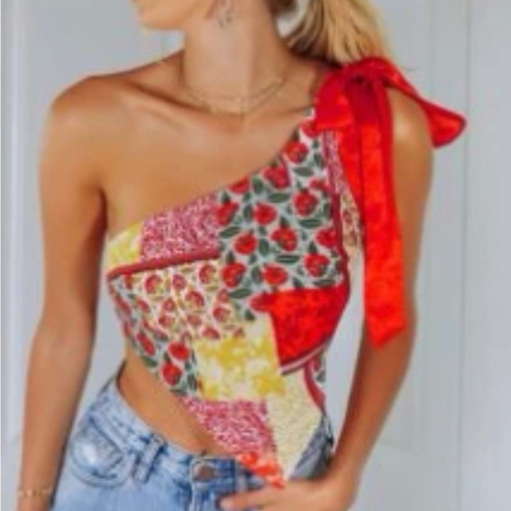 SHEIN Red Floral Patchwork One-Shoulder Crop Top size Medium